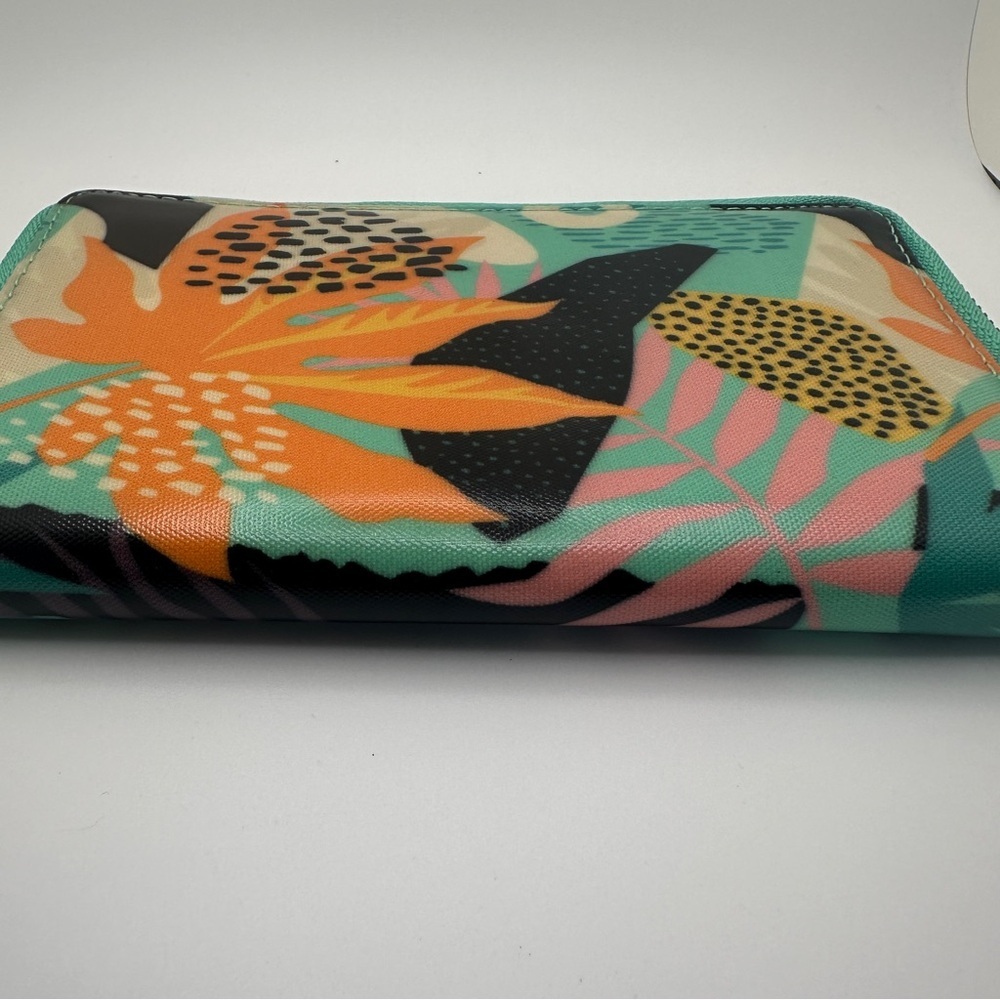 Wander Vibrant Tropical Artistic Print Zippered Wallet Abstract Floral Motifs - Picture 2 of 15